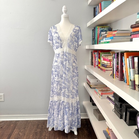 TAYLOR  Blue Floral Print short Sleeve Maxi Dress sz 14 - Picture 5 of 14